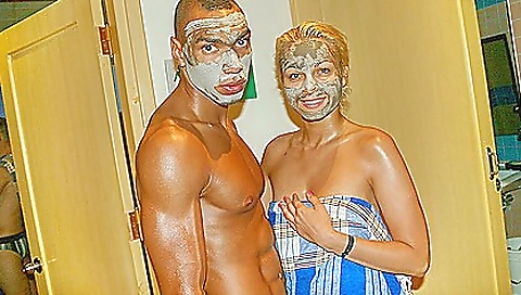 Gorgeous young teen 18+ girl takes deepthroat in the night club