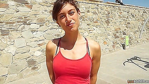 Young stud with a huge cock fucks a milf in a blowjob