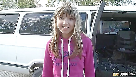 Horny teen 18+ has fun with an older guy in outdoor porn videos