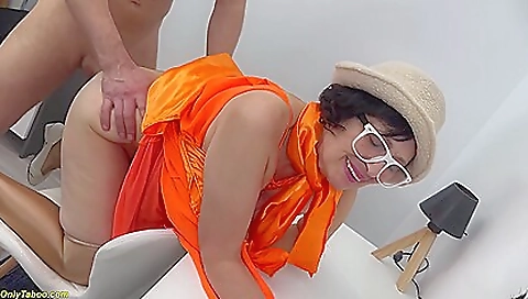 Hottie with big breasts and a tattooed pussy fucks with a big dick