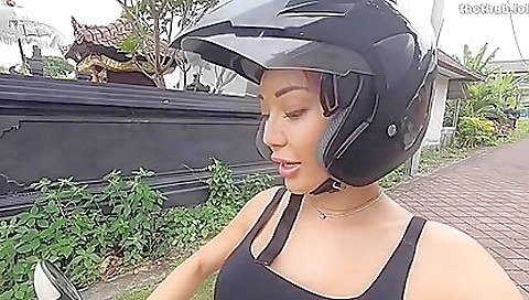 Sexy asian solo video with a hot asian babe with a beautiful body